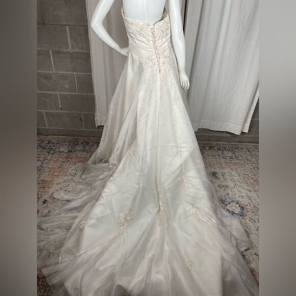 Maggie Sottero Limited Edition Amber A-Line Organza Ivory Swarovski Wedding Gown - Picture 11 of 15